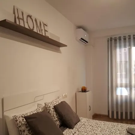 Diskover Pintor Gisbert Apartment Alicante Exterior photo