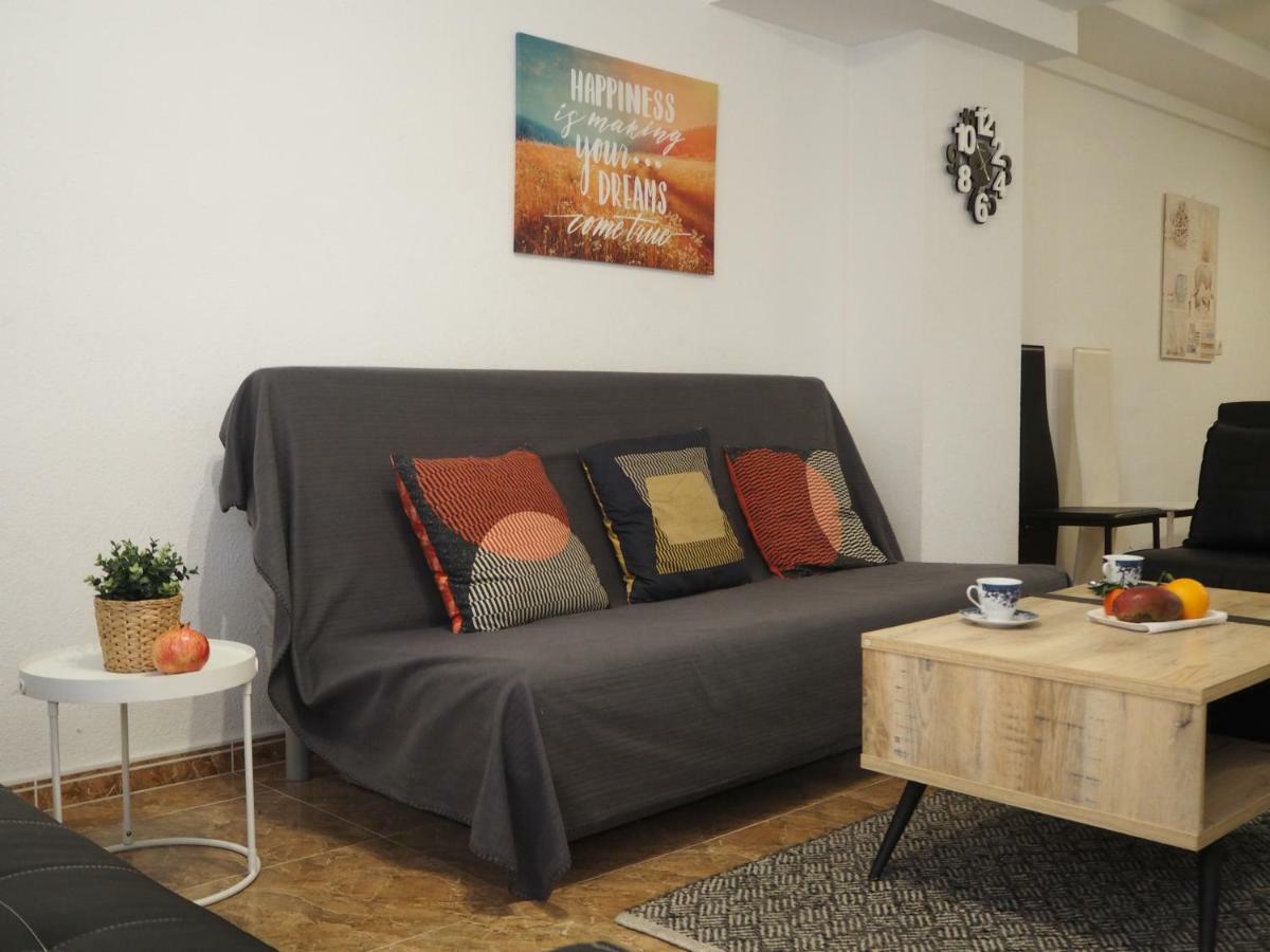 Diskover Pintor Gisbert Apartamento